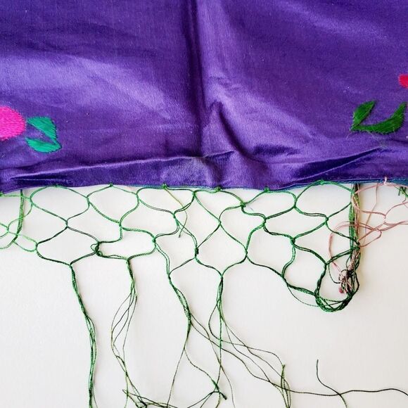 Vtg Purple Floral Embroidered Small Tablecloth Square Satin Decorative Accent - Picture 8 of 16